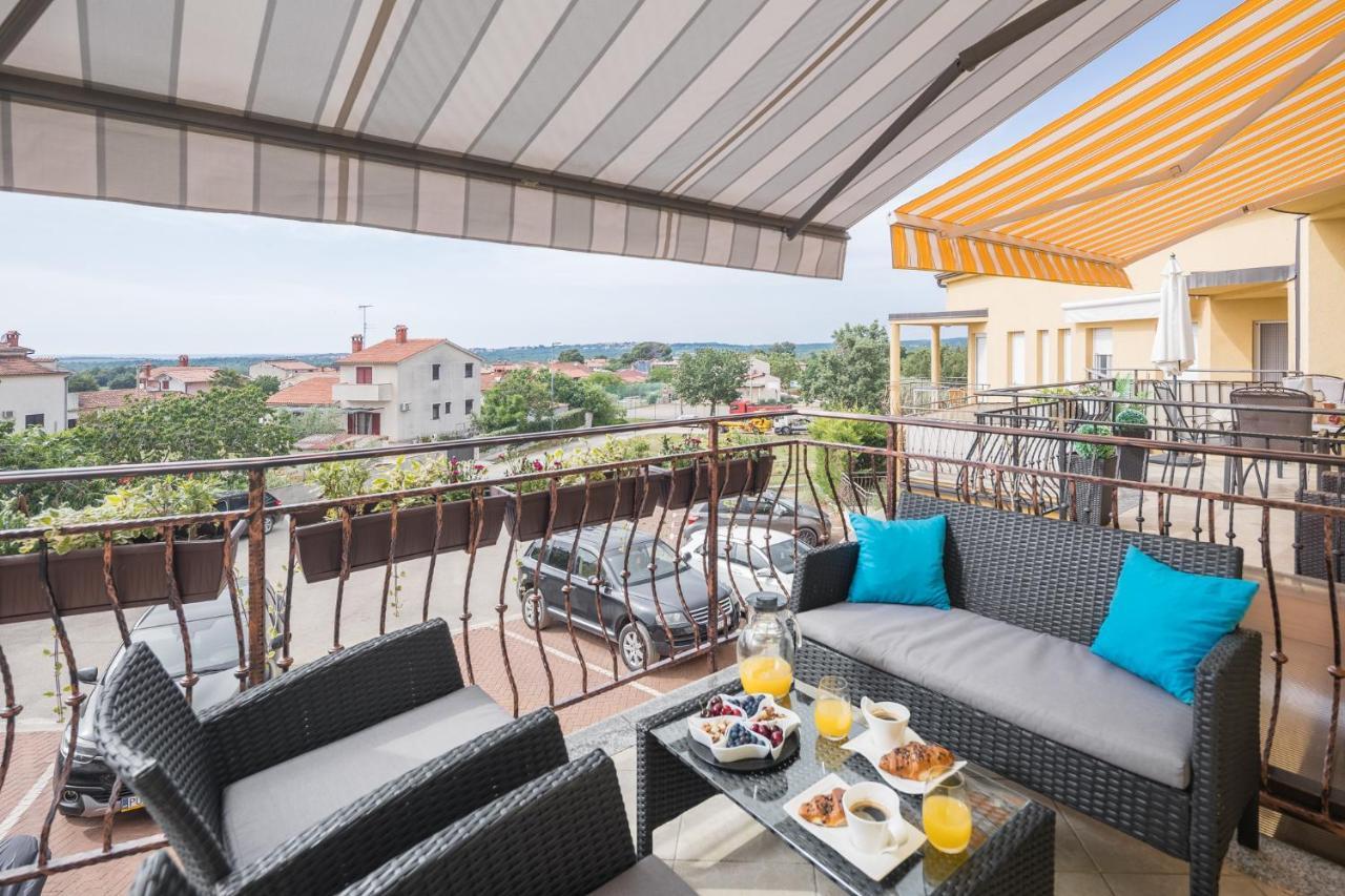 Rossini Superior Lägenhet Poreč Exteriör bild